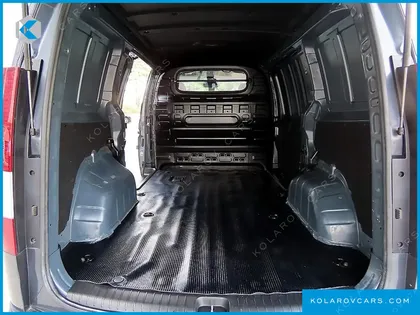 HYUNDAI STARIA CARGO 3-SEATER