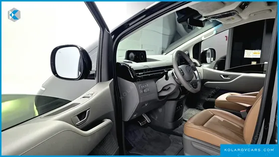 HYUNDAI STARIA 4WD CAMPER