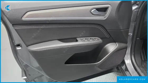 RENAULT KOREA XM3 1.6 E-TECH INSPIRE