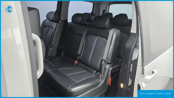 HYUNDAI STARIA TOURER 11-SEATER