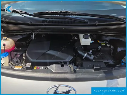 HYUNDAI STARIA TOURER 11-SEATER