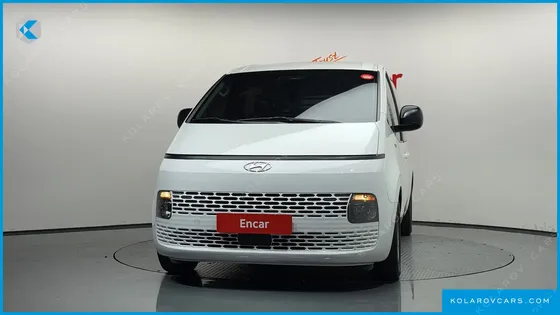 HYUNDAI STARIA CARGO 5-SEATER