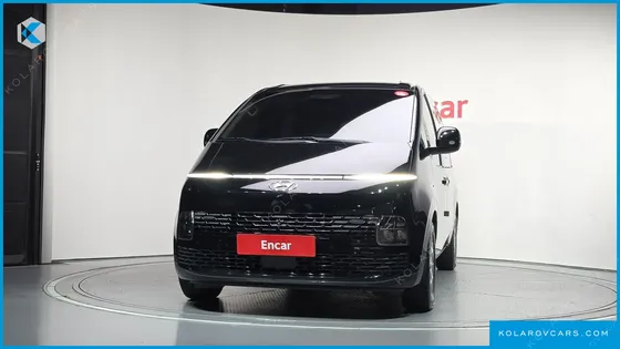 HYUNDAI STARIA L3.5 CARGO 5-SEATER