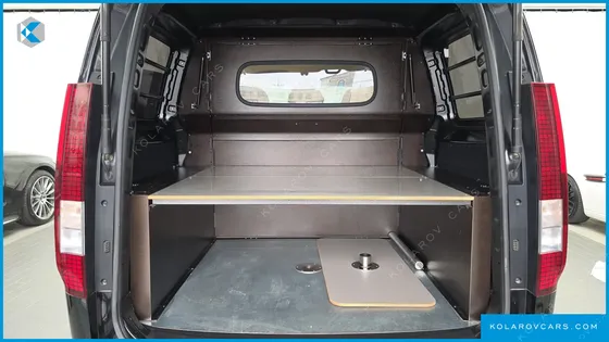 HYUNDAI STARIA L3.5 CARGO 5-SEATER