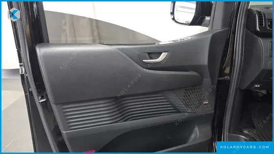 HYUNDAI STARIA L3.5 CARGO 5-SEATER