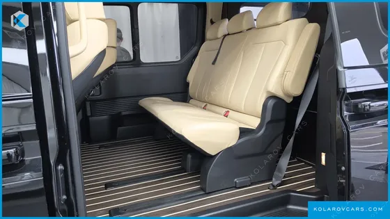 HYUNDAI STARIA L3.5 CARGO 5-SEATER