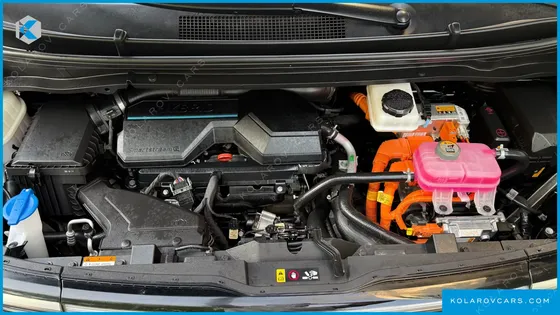 HYUNDAI STARIA HEV 1.6 CARGO 3-SEATER