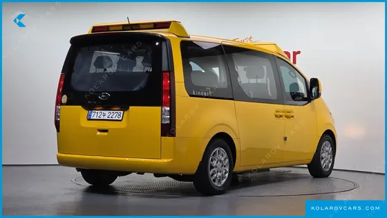 HYUNDAI STARIA L3.5  KINDER SAFETY CAR