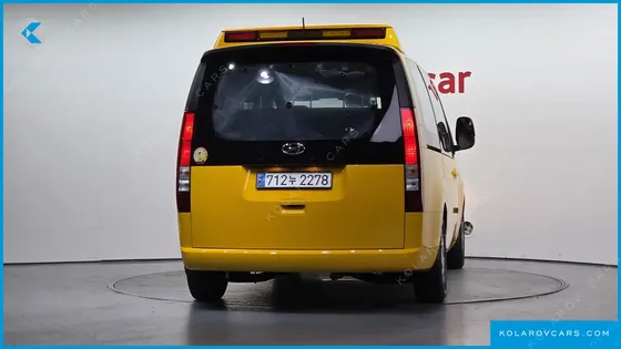 HYUNDAI STARIA L3.5  KINDER SAFETY CAR