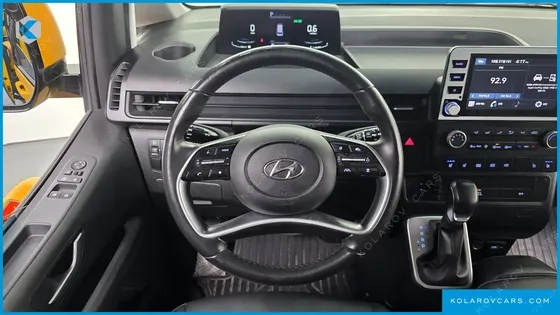 HYUNDAI STARIA L3.5  KINDER SAFETY CAR