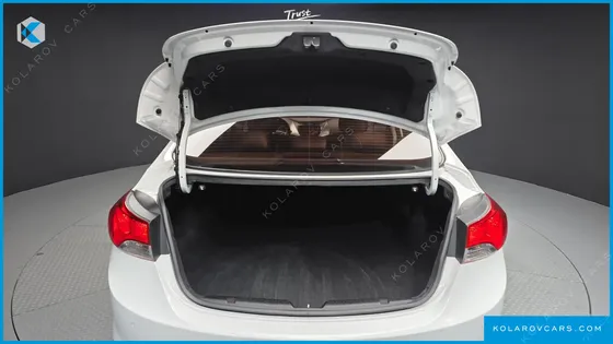 HYUNDAI ELANTRA (AVANTE) M16 GDI LUXURY