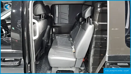 HYUNDAI STARIA CARGO 5-SEATER