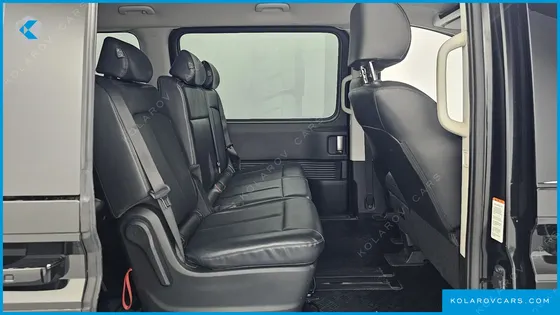 HYUNDAI STARIA TOURER 11-SEATER
