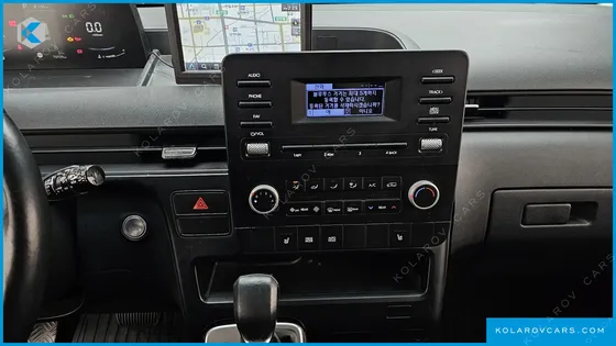 HYUNDAI STARIA TOURER 11-SEATER