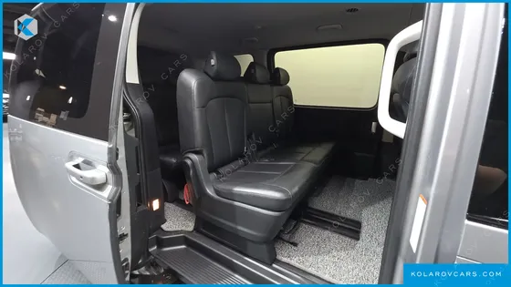 HYUNDAI STARIA HEV 1.6 TOURER 9-SEATER