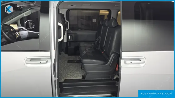 HYUNDAI STARIA HEV 1.6 TOURER 9-SEATER