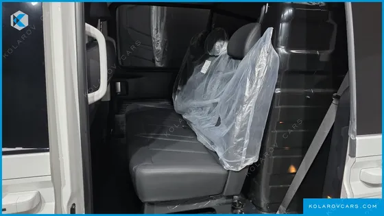 HYUNDAI STARIA L3.5 CARGO 5-SEATER