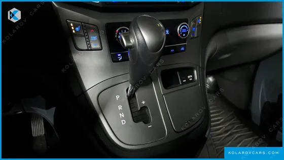 HYUNDAI STAREX SCHOOL BUS LPI