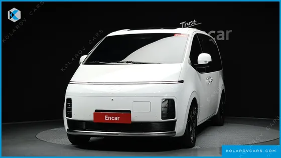 HYUNDAI STARIA EV LOUNGE 11-SEATER