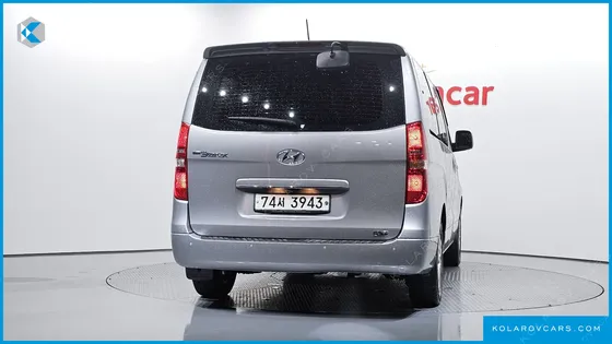 HYUNDAI STAREX 12-SEATER LPI