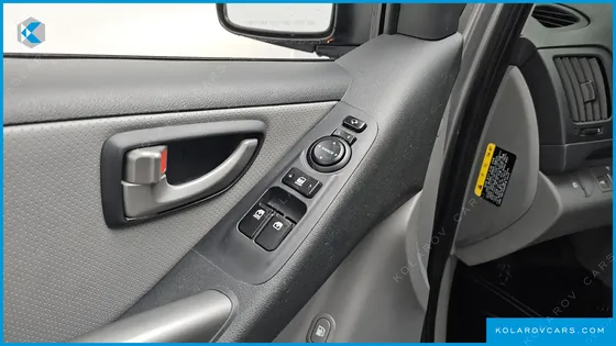 HYUNDAI STAREX 12-SEATER LPI