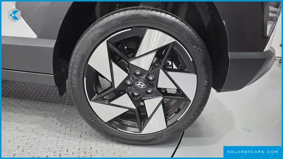 HYUNDAI KONA GASOLINE 1.6 TURBO 2WD