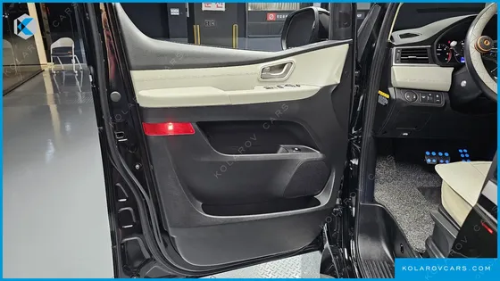 HYUNDAI STAREX LIMOUSINE