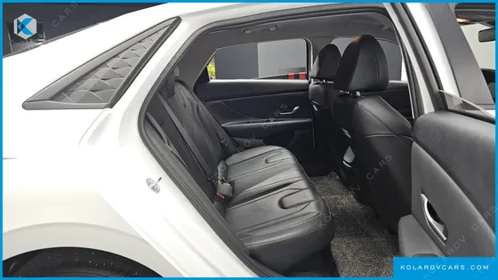 HYUNDAI ELANTRA (AVANTE) SMART