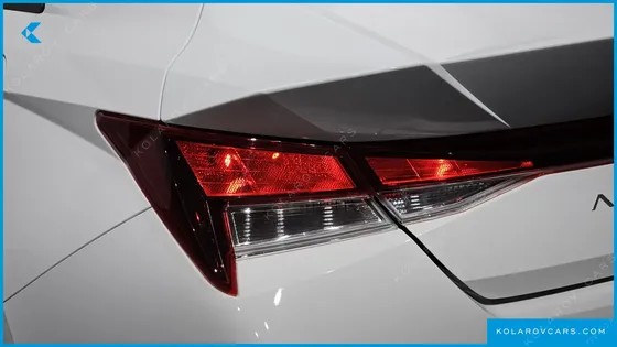 HYUNDAI ELANTRA (AVANTE) SMART