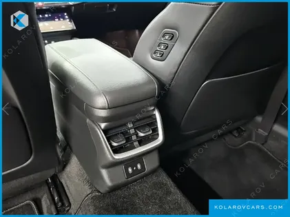 HYUNDAI GRANDEUR 3,5 GASOLINE 4WD