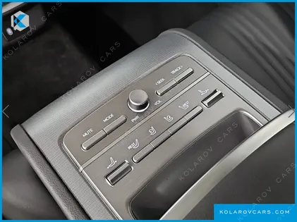 HYUNDAI GRANDEUR 3,5 GASOLINE 4WD