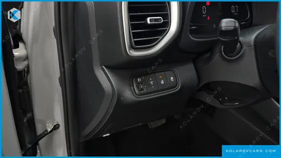 HYUNDAI VENUE 1,6 PREMIUM