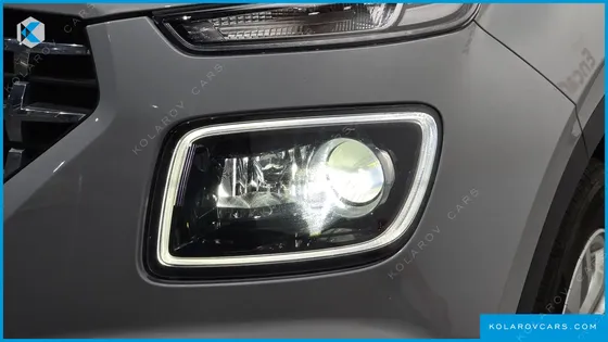 HYUNDAI VENUE 1,6 PREMIUM