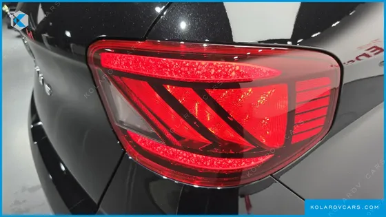 HYUNDAI VENUE 1,6 PREMIUM