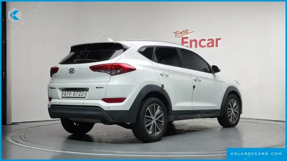 HYUNDAI TUCSON DIESEL 1.7 2WD
