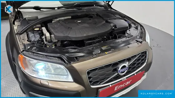 VOLVO XC70 D5