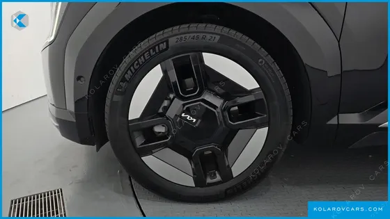 KIA EV9 LONG RANGE 4WD