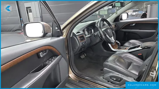 VOLVO XC70 D5