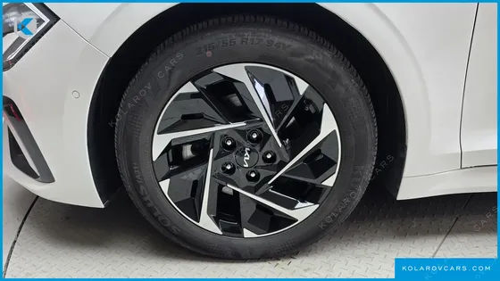 KIA K5 NOBLESSE