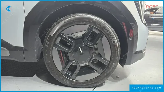 KIA EV9 LONG RANGE 4WD