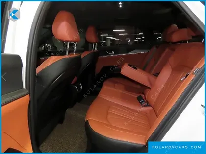KIA K5 SIGNATURE