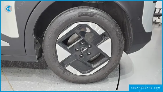 KIA EV3 LONG RANGE 2WD