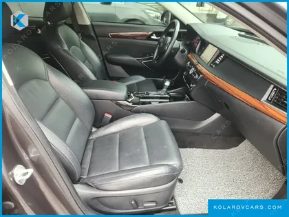 KIA K7 3.0 LPI LUXURY (RENTAL CAR)