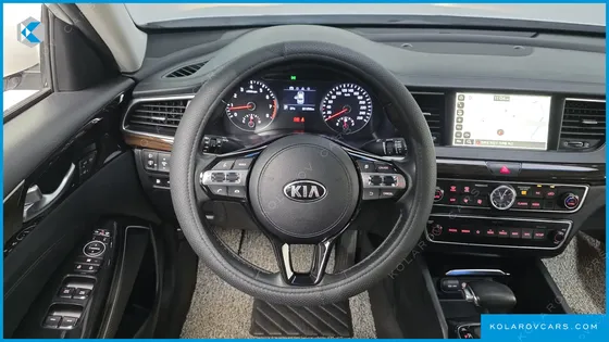 KIA K7 3.0 LPI LUXURY (RENTAL CAR)