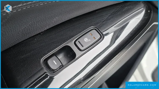 KIA K7 3.0 LPI LUXURY (RENTAL CAR)