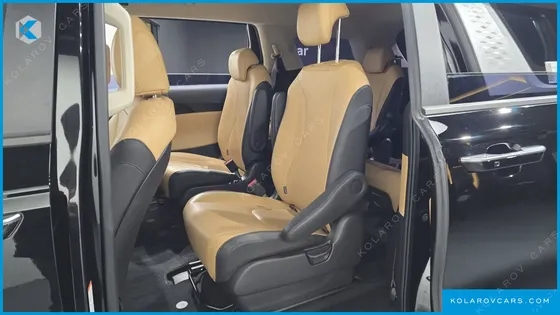 KIA CARNIVAL DIESEL 9-SEATER PRESTIGE