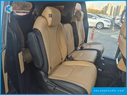 KIA CARNIVAL DIESEL 11-SEATER PRESTIGE