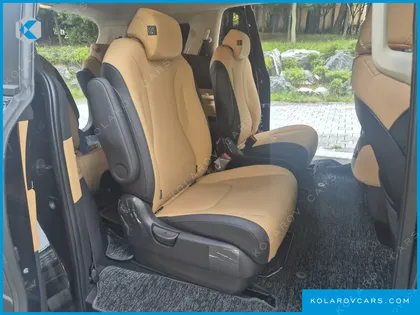 KIA CARNIVAL DIESEL 9-SEATER PRESTIGE