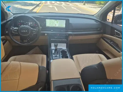 KIA CARNIVAL DIESEL 9-SEATER PRESTIGE