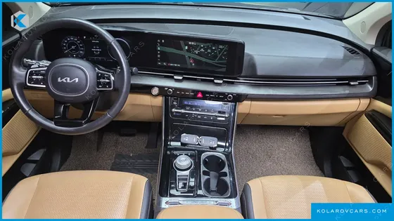 KIA CARNIVAL DIESEL 9-SEATER NOBLESSE